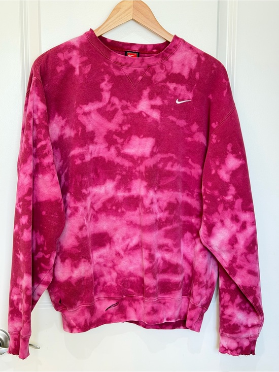 Nike Tops - Nike Vintage Y2K Sweatshirt Pink Tie-Dye Distressed Barbiecore